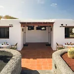Canaryislandshost I Esencia Apartamento
