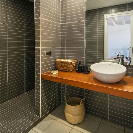 Canaryislandshost I Esencia Apartament