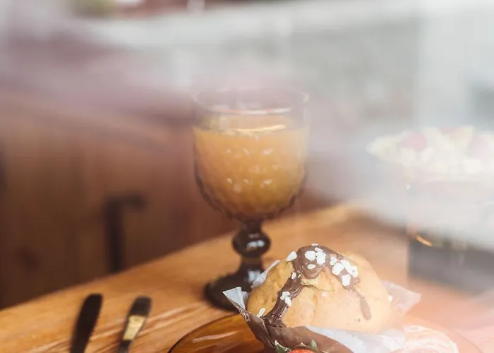 Canaryislandshost I Esencia * Famara